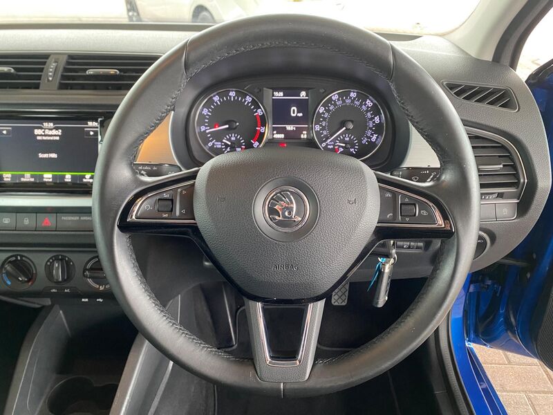 SKODA FABIA