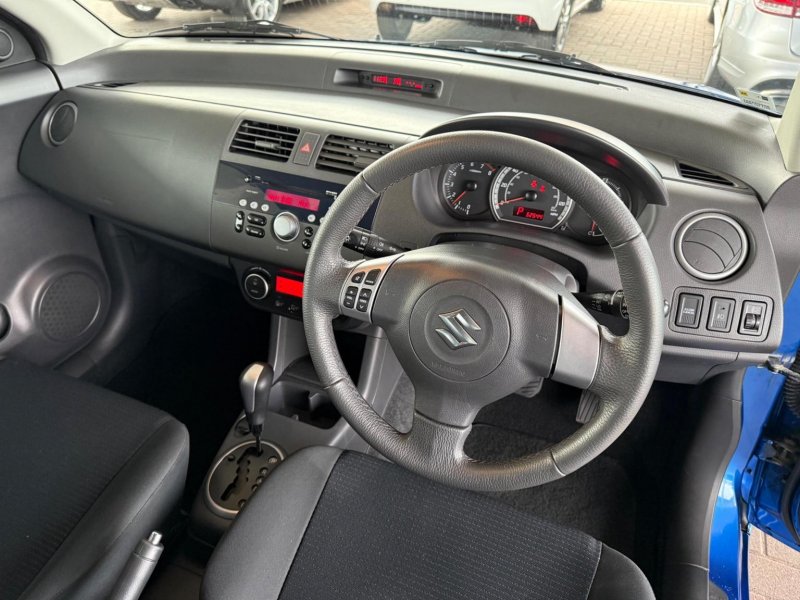 SUZUKI SWIFT
