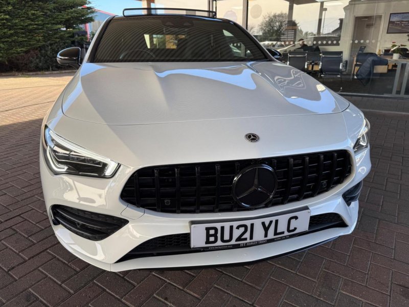 MERCEDES-BENZ CLA