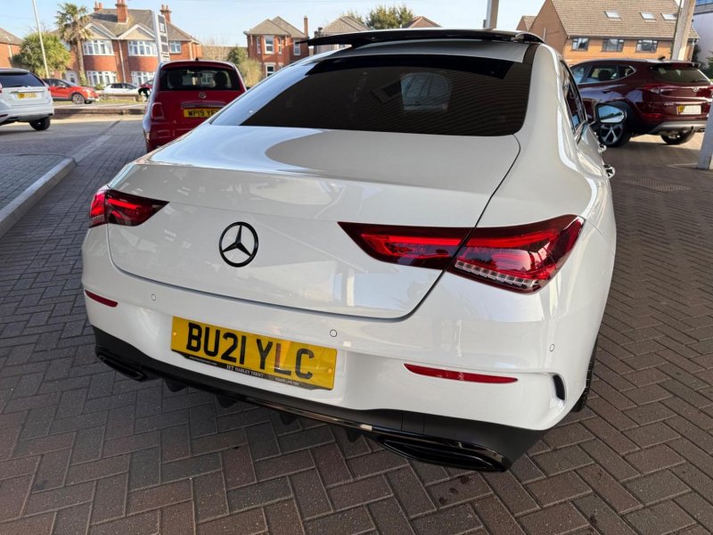 MERCEDES-BENZ CLA