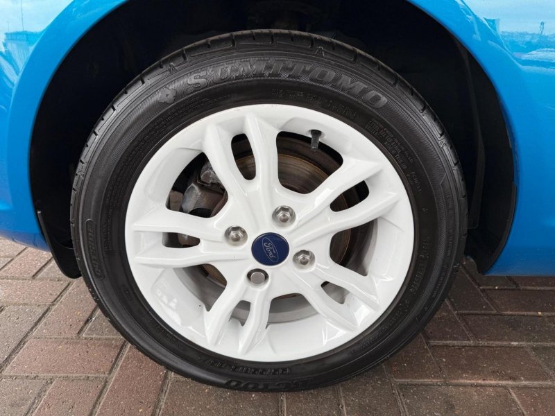 FORD FIESTA