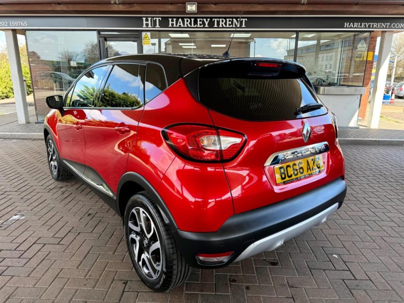 RENAULT CAPTUR